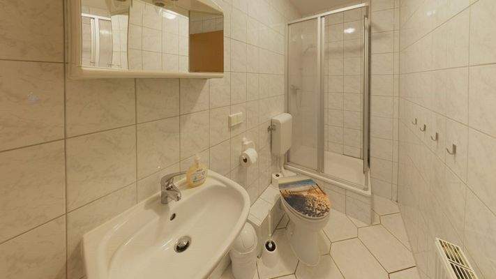 Einliegerwohnung 3 - Bad