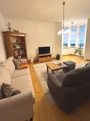 Wohnzimmer mit Erker