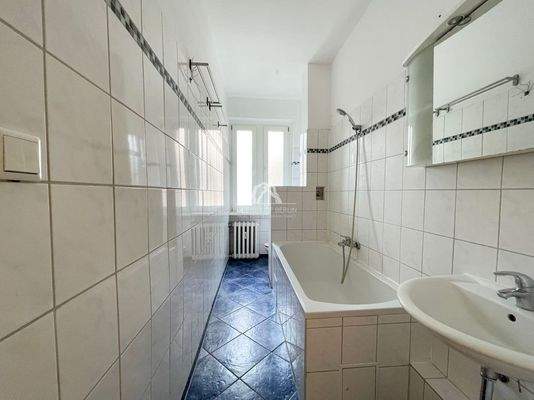 Badezimmer / bathroom