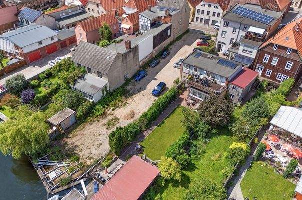 Hotel plot, prime lakeside location