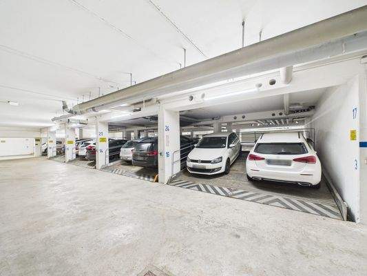 Tiefgaragenplatz 3