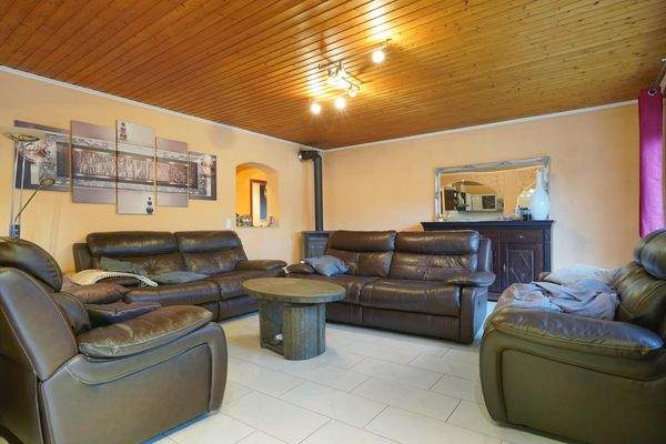 Wohnzimmer Ansicht 1