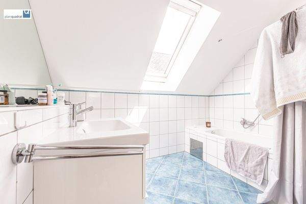 Dachgeschoss-Wohnung