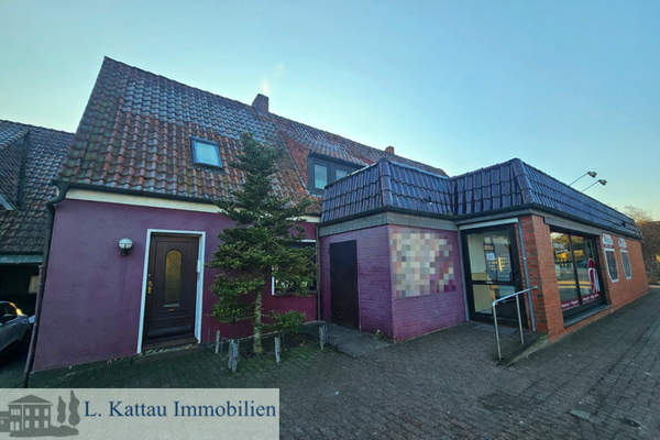 Eingangstür zur Wohnung im Obergeschoss