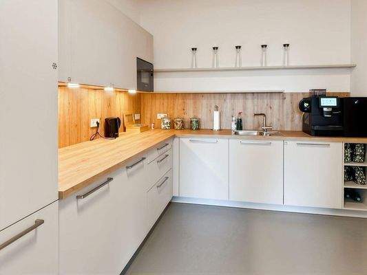 Regus_METZINGEN, Friedrich-Henning Straße_Germany_