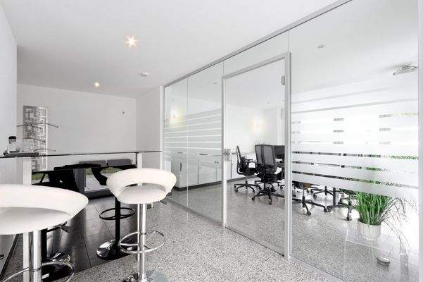 EG - Foyer, Besprechung