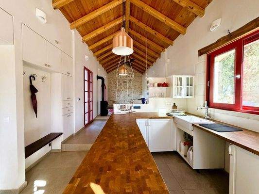 MIT VIDEO: Kreta – Klassische Steinvilla mit modernem Komfort in Vamos