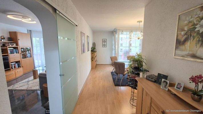 Übergang (Durchbruch) Wohnzimmer / Essbereich