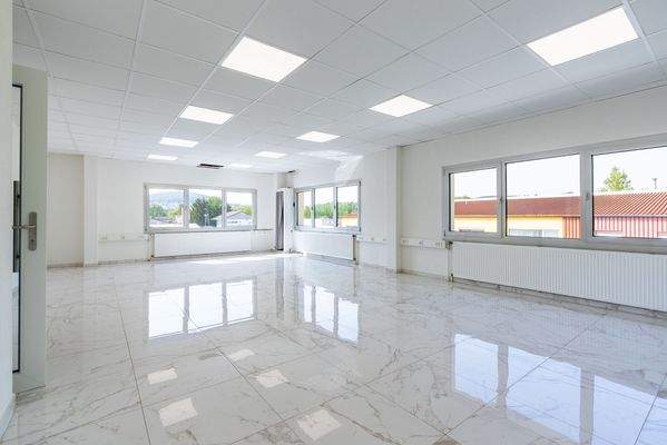 Großraumbüro/Besprechungsraum Perspektive A