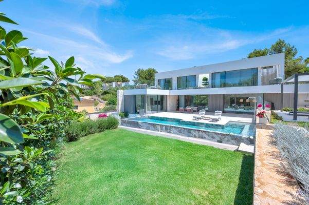 Villa in Cala Vinyes 72