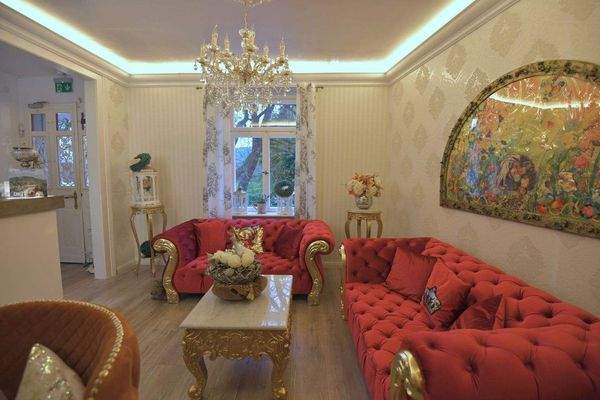 Eingang / Rezeption / Loungebereich