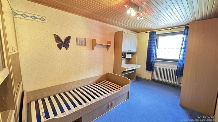 Kinderzimmer-Haus rechts