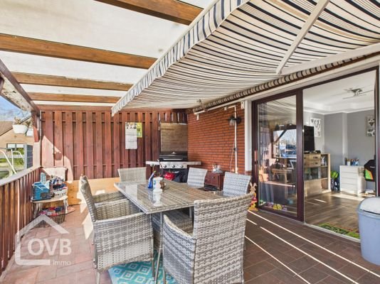 Überdachte Terrasse