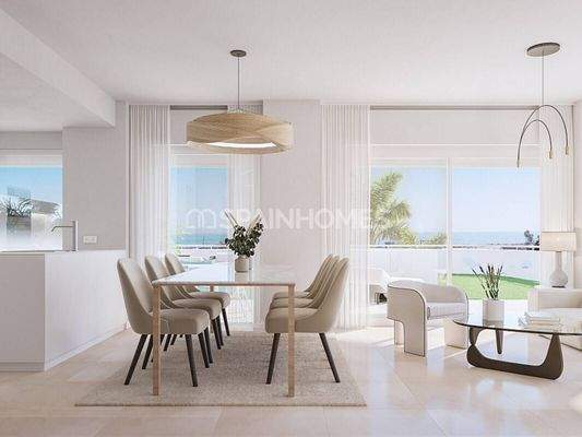 Luxurious Real Estate Close to the Sea in Torre del Mar