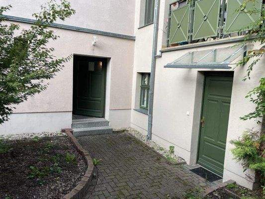 Hauszugang vom/in den Garten