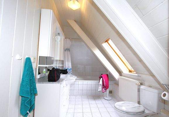 05.09. Whg2 DG_Bad.JPG