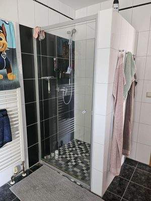 9 - barrierefreie Dusche