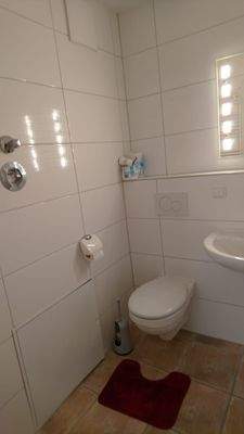 UG -  WC im Duschbad.jpg