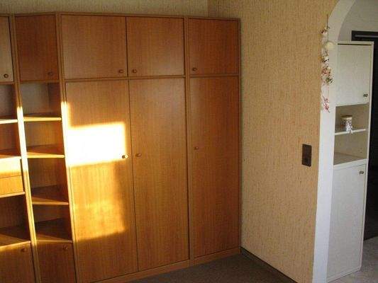 Alter Schrank im Esszimmer
