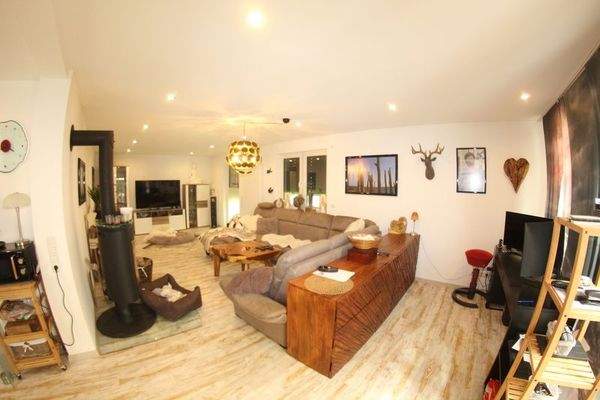 Wohn- und Essbereich