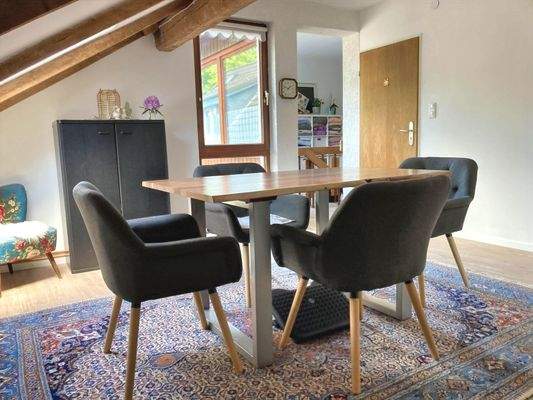 die Essdiele aus einer weiteren Perspektive