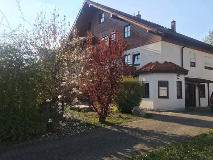 Provisionsfreies Haus in Büsingen am Hochrhein mit Garten Vorne und hinten, Boot Platz am Rhein, Außer Sauna und Jacuzzi,2 garage und 4 Abstellplätze