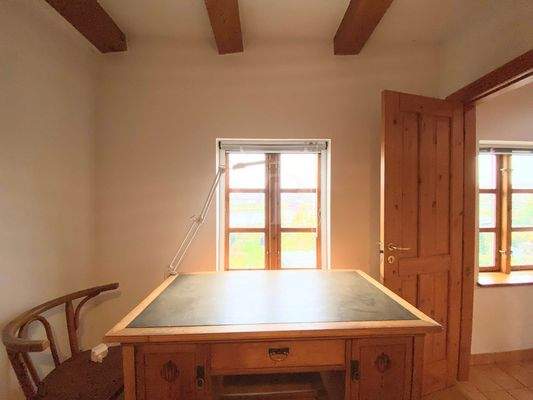 Schreibtisch im Gästezimmer OG