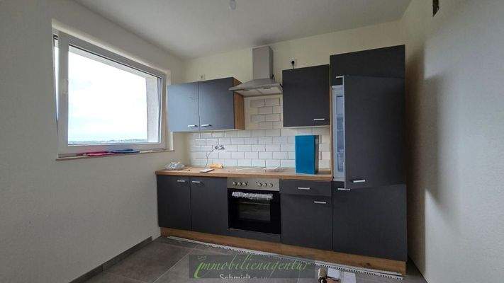 Aktueller Aufbau der Küche - Metro Fliesenspiegel