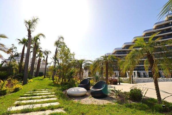 South-Facing Apartments in Antalya Altintas with Terraces