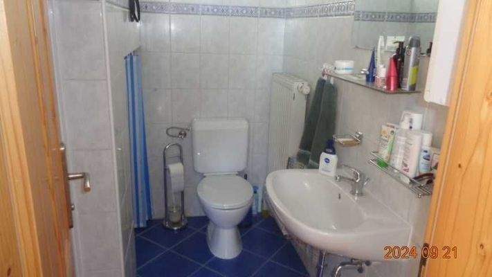 Duschbad/Wc neben Schlafzimmer
