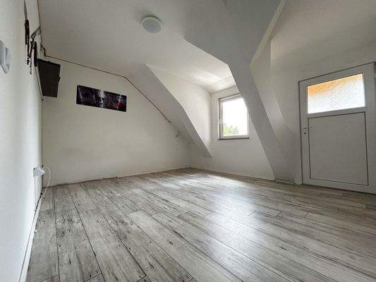 Wohnung 1 Schlafzimmer 4: Offener Raum, der auf Ideen wartet – hier entsteht Neues