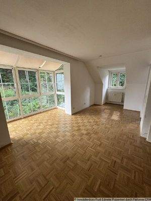 Wohnzimmer und Essbereich