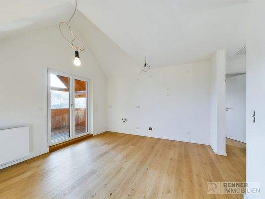 CAM02915G0-PR0051-STILL006