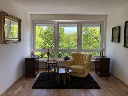 Neu renovierte helle Wohnung