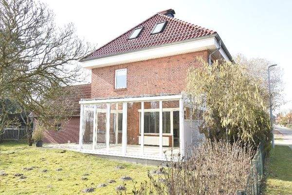 Ansicht Seite Wintergarten