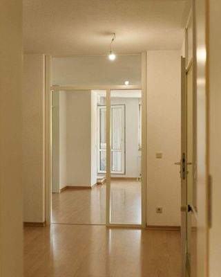 Raumhohe Türen mit Glaselementen