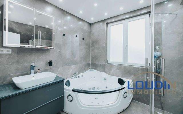 Tageslichtbadezimmer 2 - OG