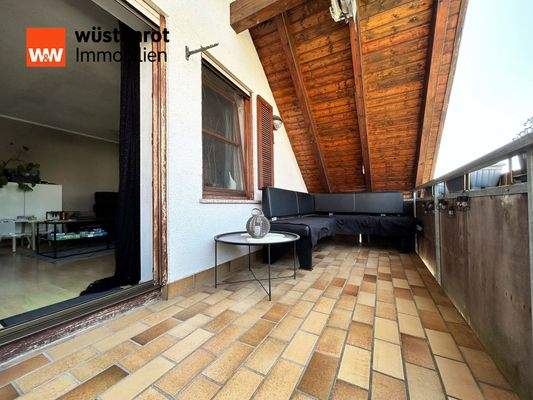 Wohnzimmer-Balkon: Der Morgen beginnt dort, wo drinnen zu draußen wird