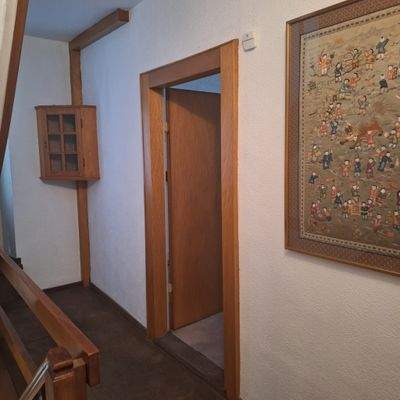 Flur zum Schlafzimmer OG.jpg