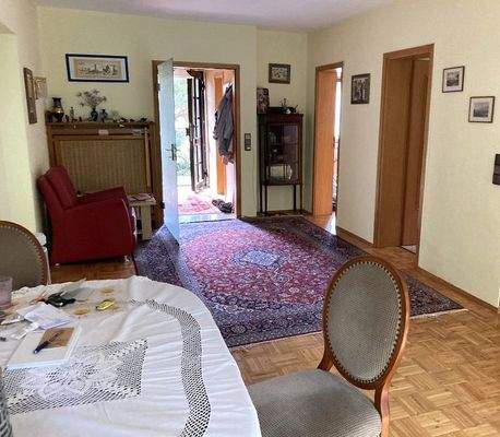 Eingangbereich mit Essecke