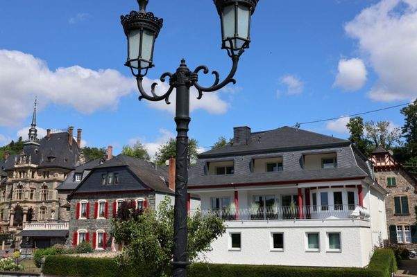 Schloss Lieser in der Nachbarschaft