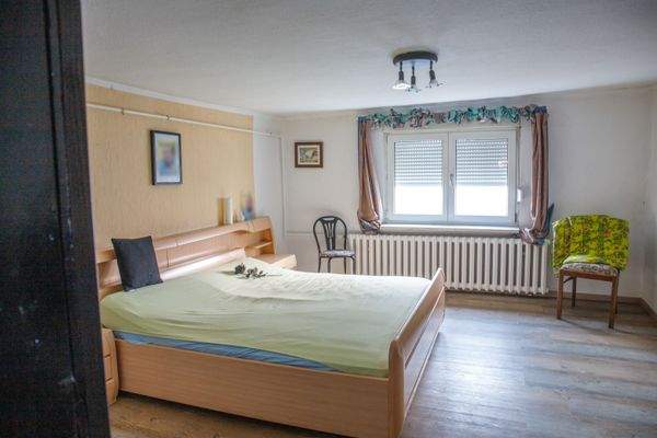24 - Schlafzimmer OG