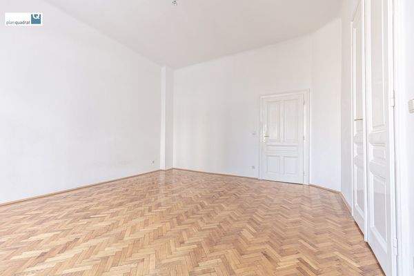 Zimmer 4 (gem. Grundriss-Skizze)