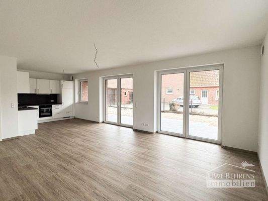 Wohn- und Essbereich mit offener Küche (2)