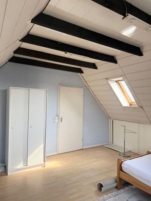 Zimmer 2 im Spitzboden