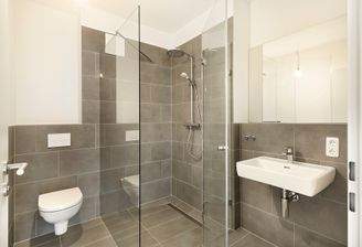 Markenbad mit Dusche