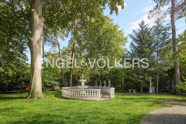 Blick in den großen Garten