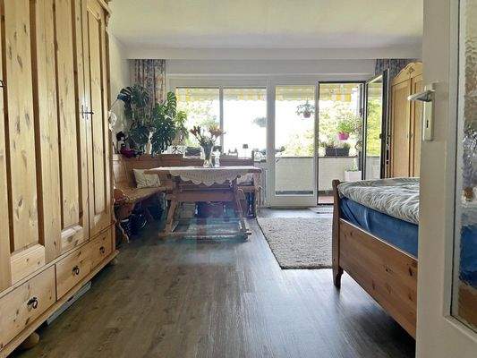 Schlafzimmer (2).jpg