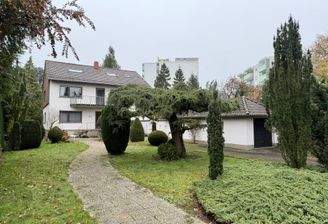 Hausansicht Straßenseite