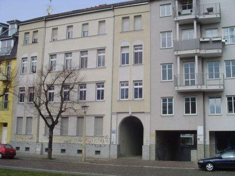 Halle (Saale) Garage, Halle (Saale) Stellplatz